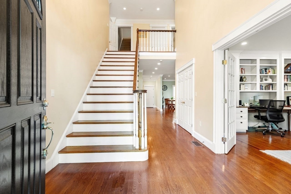 31 Lawson Road Winchester, MA 01890 - Photo 2 of 34