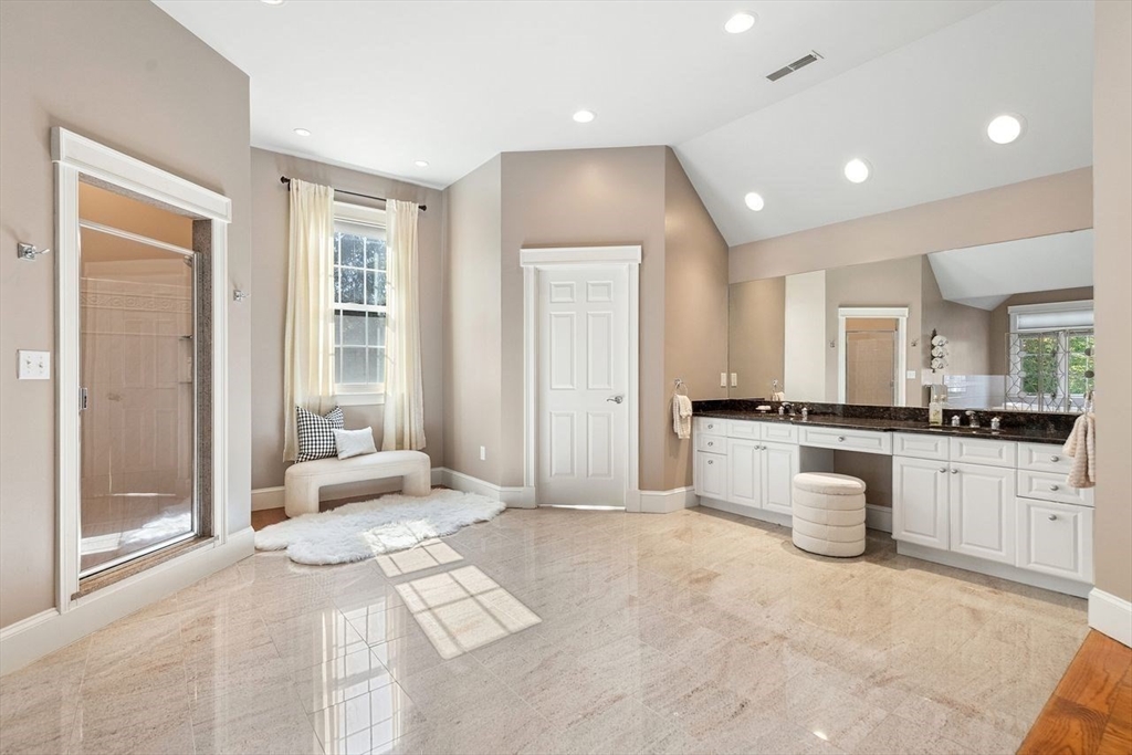 31 Lawson Road Winchester, MA 01890 - Photo 21 of 34