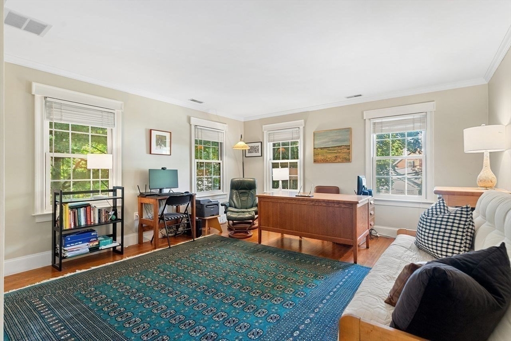 31 Lawson Road Winchester, MA 01890 - Photo 25 of 34