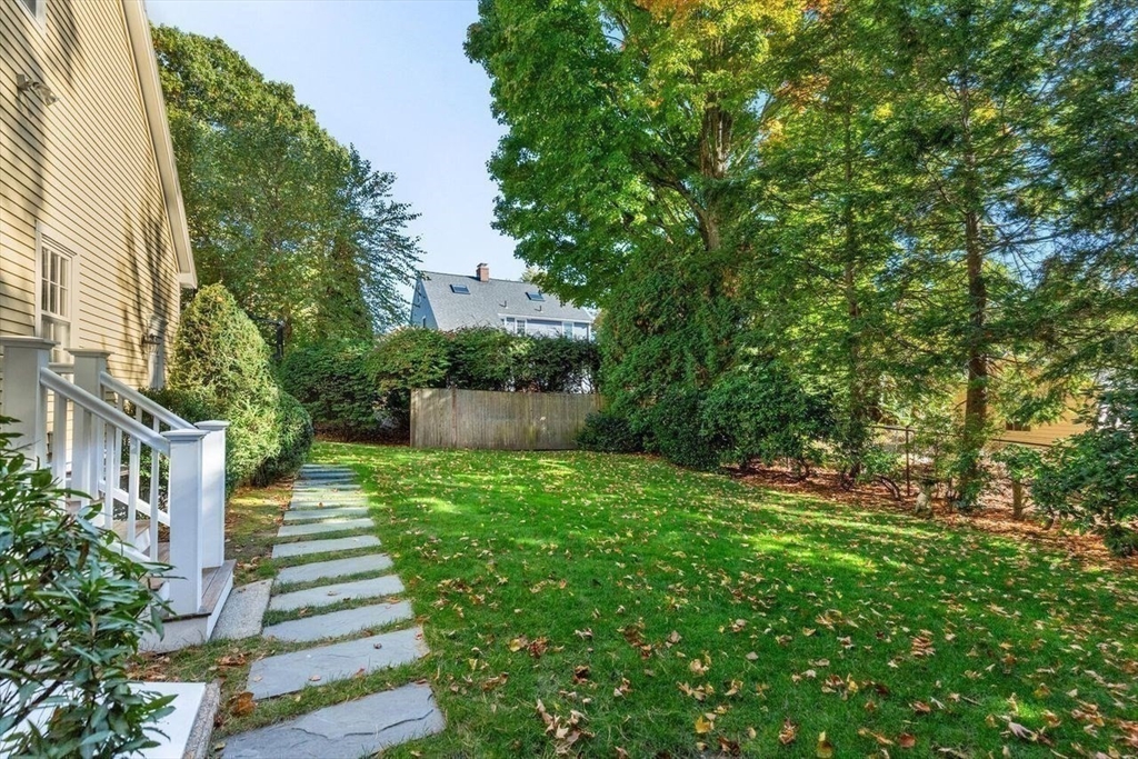 31 Lawson Road Winchester, MA 01890 - Photo 32 of 34