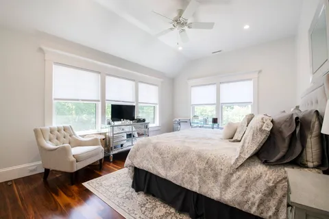 8 Cove Avenue East, Sag Harbor, NY 11963