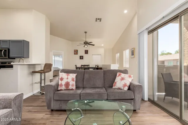 $334,777 | 1406 West Emerald Avenue, Unit 120, Mesa, AZ 85202