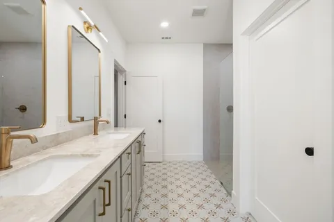$599,000 | 5 Shilo Circle, Wimberley, TX 78676