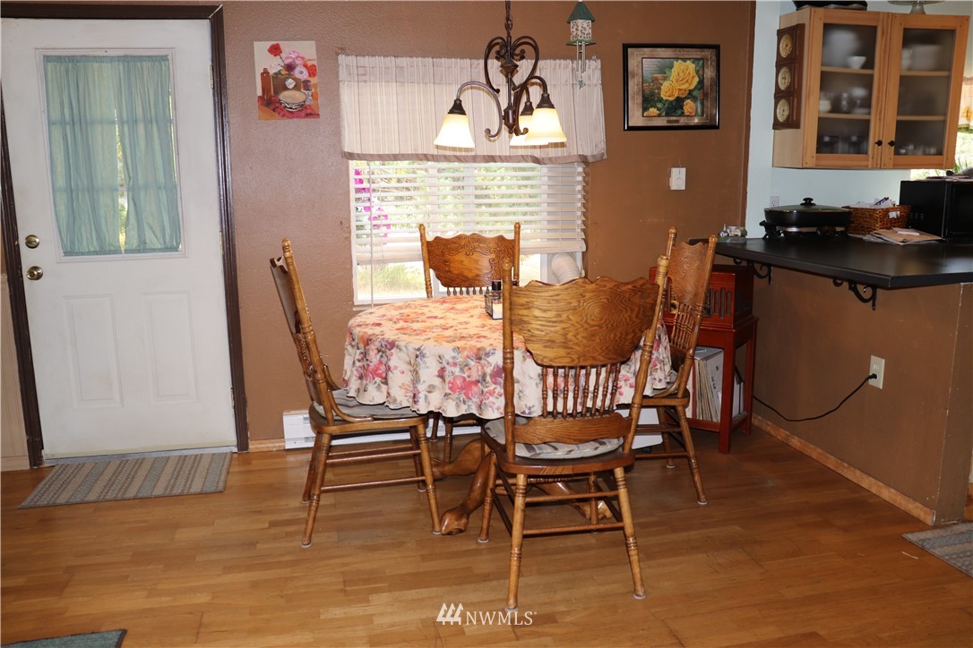 183 West Fredson Road Shelton, WA 98584 - Photo 4 of 24 Gallery Image 4