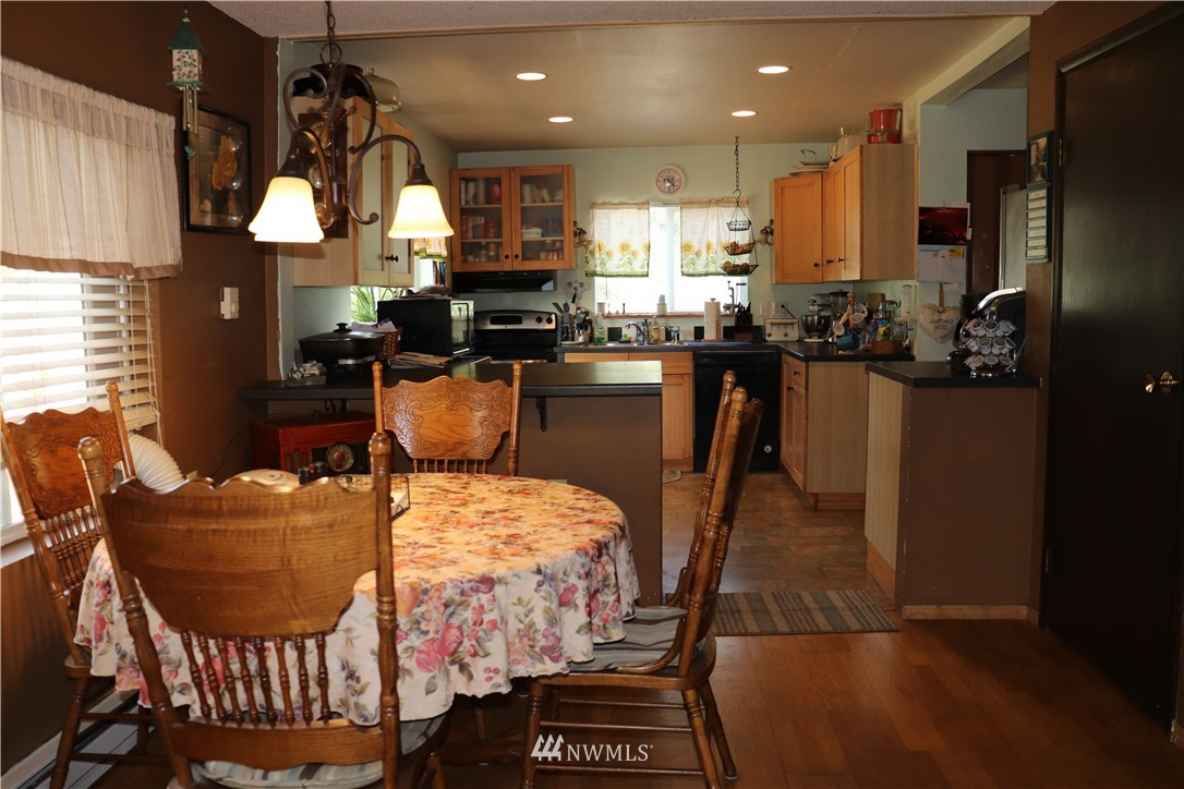 183 West Fredson Road Shelton, WA 98584 - Photo 5 of 24 Gallery Image 5