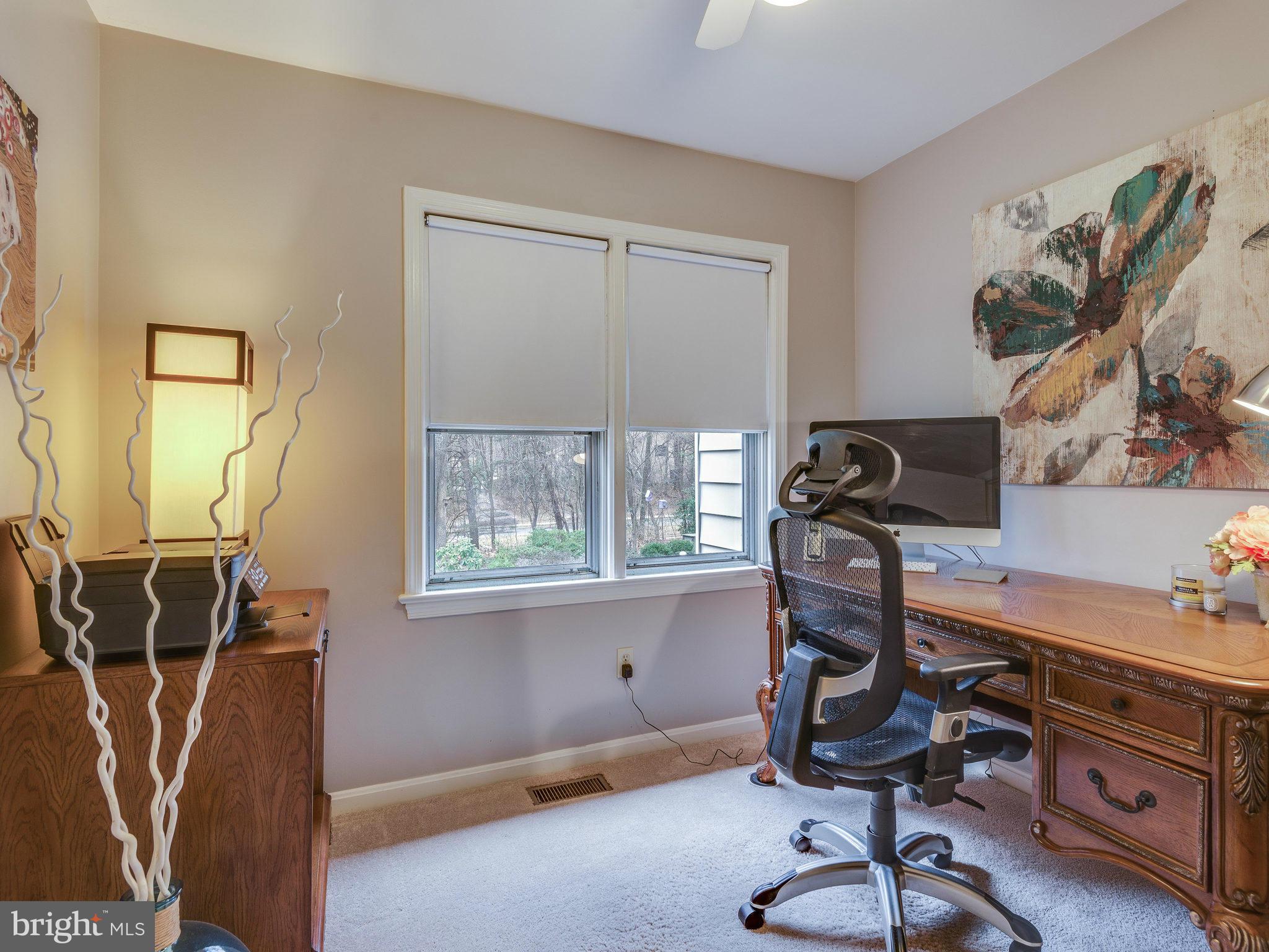 2186 Pond View Court Reston, VA 20191 - Photo 16 of 30 Bedroom 3