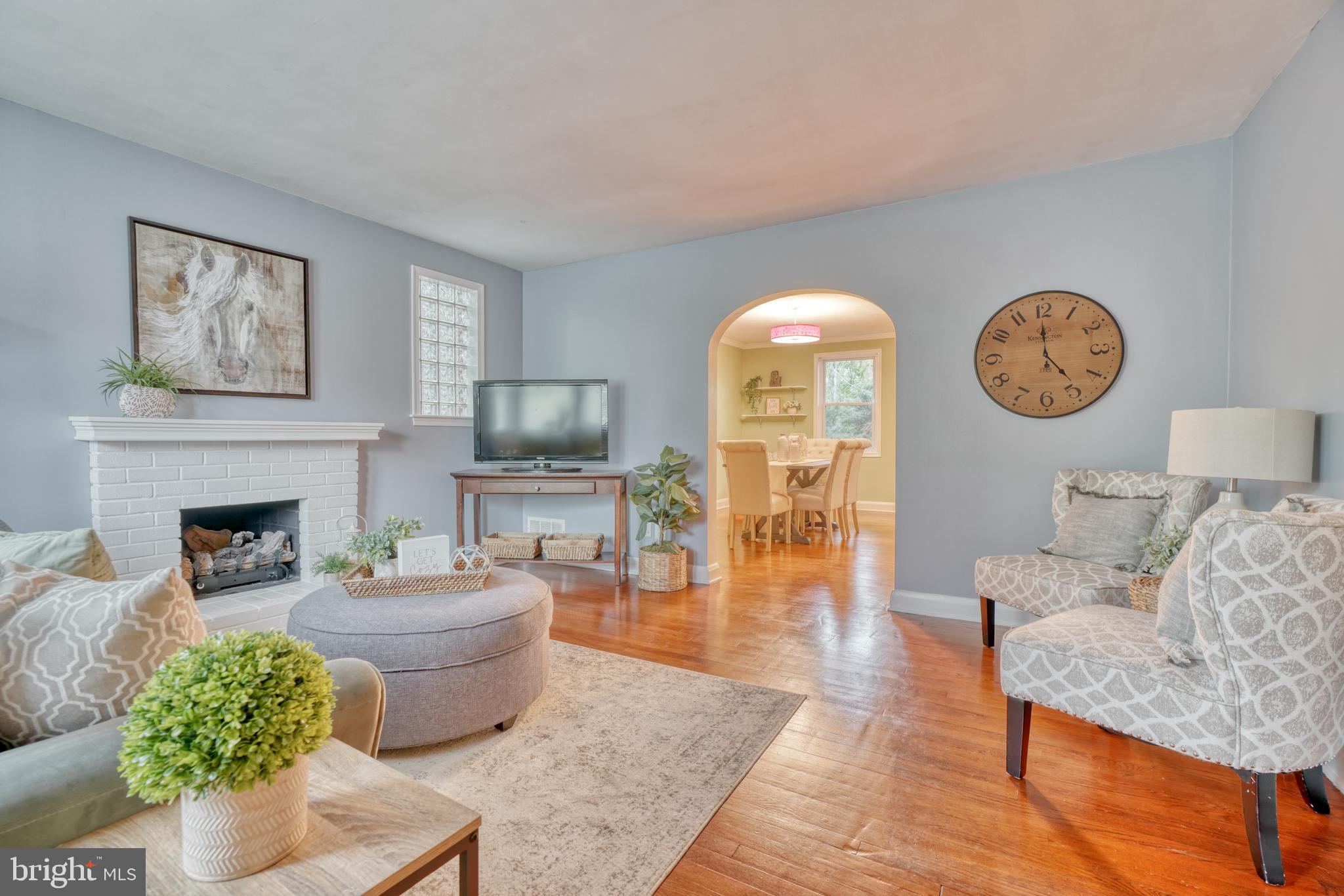 1659 Hardwick Road Towson, MD 21286 - Photo 4 of 51
