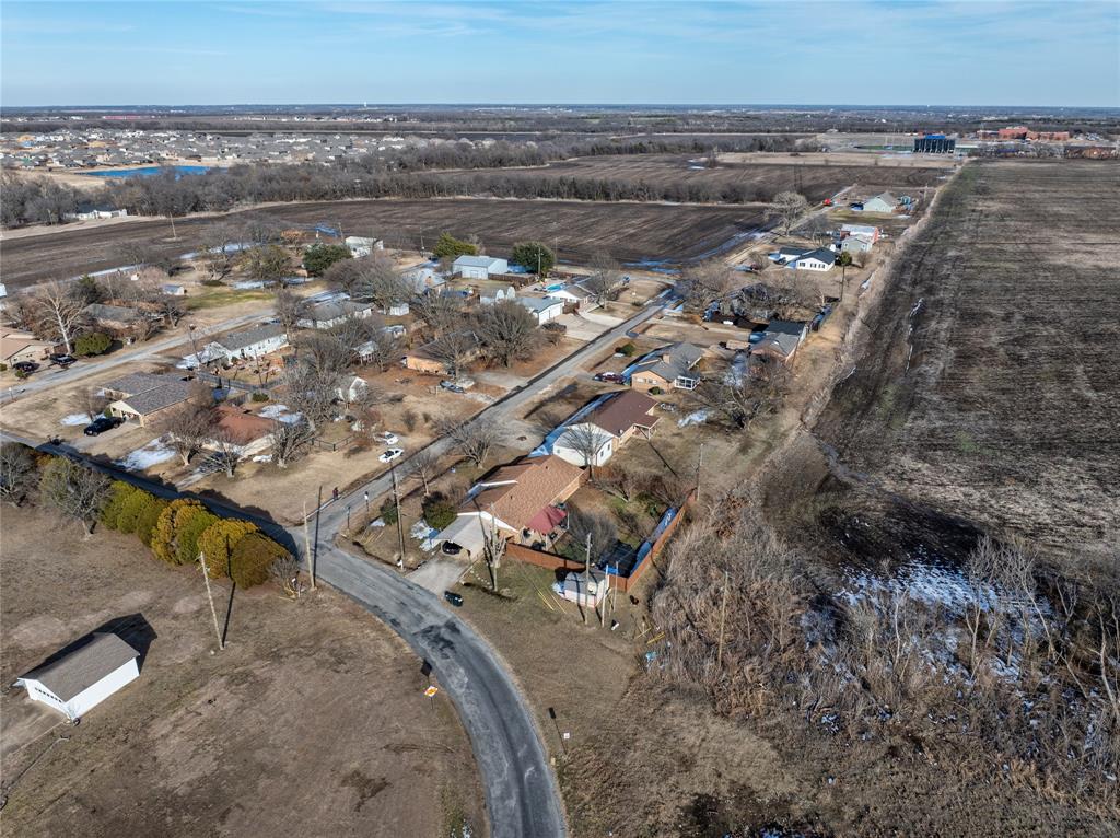 10 Carter Road Van Alstyne, TX 75495 - Photo 30 of 37 an aerial view of a city