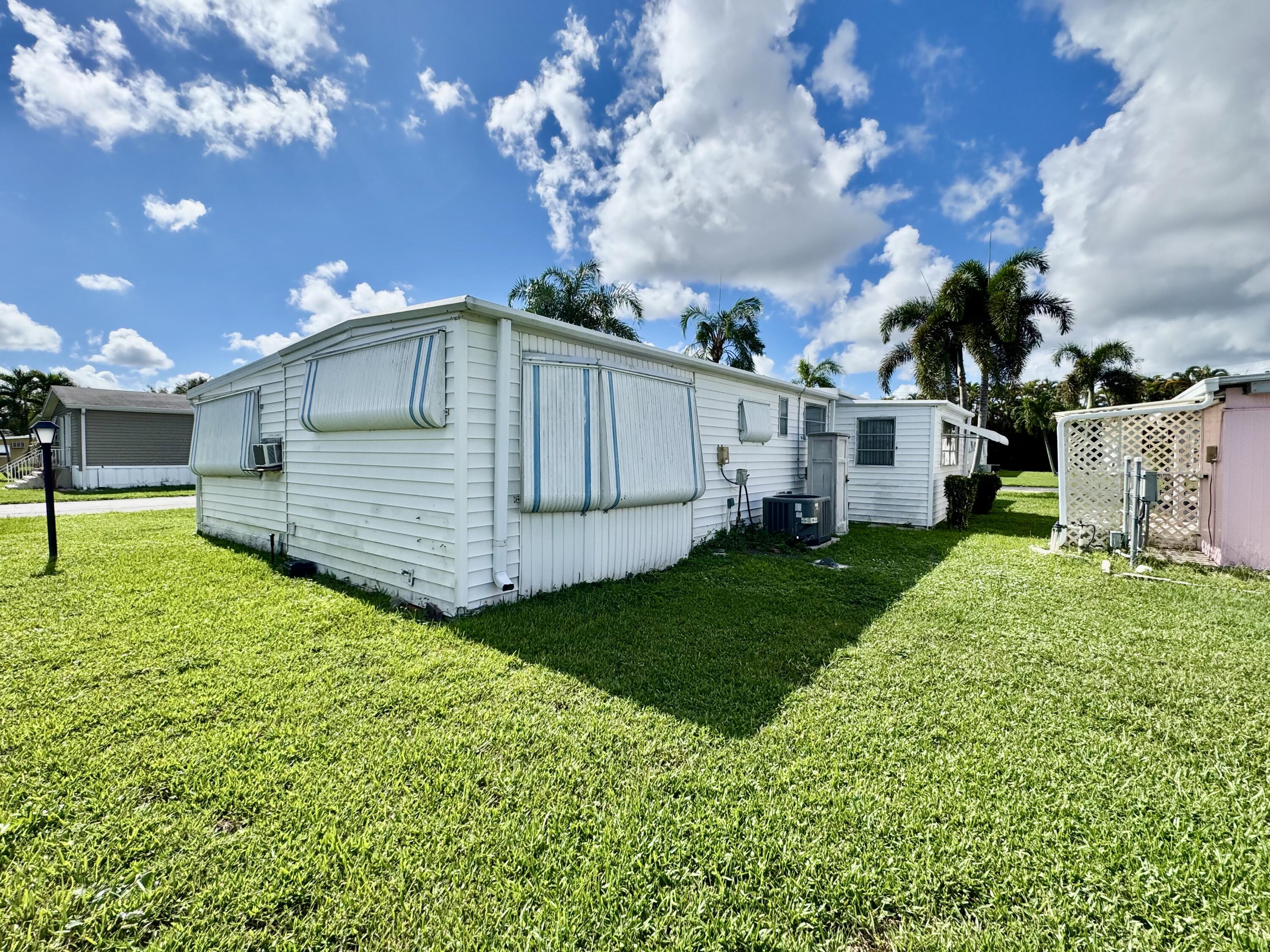 8157 South Street Boca Raton, FL 33433 - Photo 3 of 33 IMG_1689