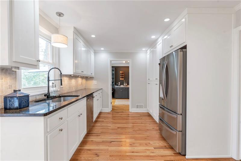 3167 Northbrook Drive Atlanta, GA 30341 - Photo 9 of 41