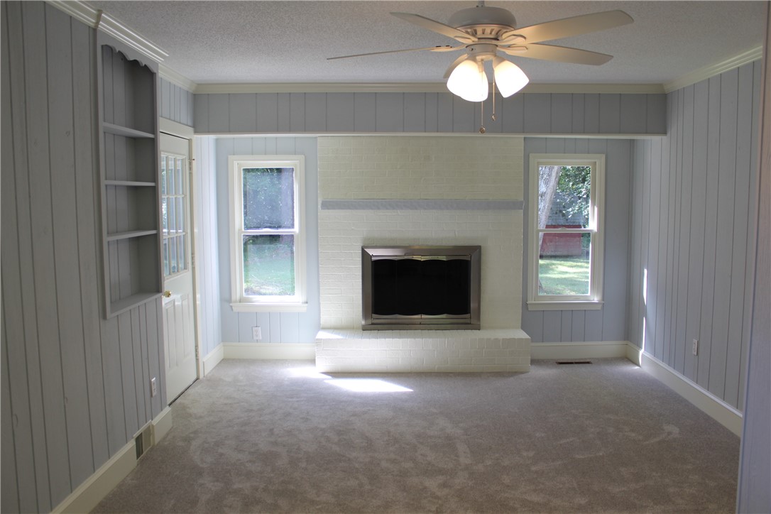 205 Whitehall Road Anderson, SC 29625 - Photo 3 of 20
