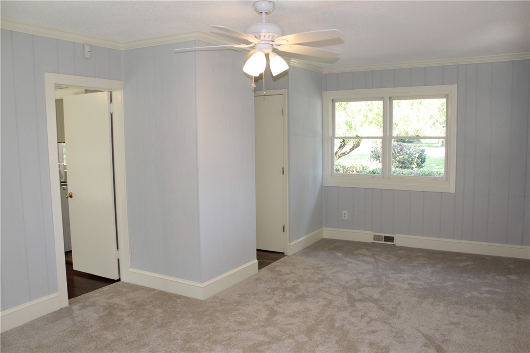 205 Whitehall Road Anderson, SC 29625 - Photo 4 of 20
