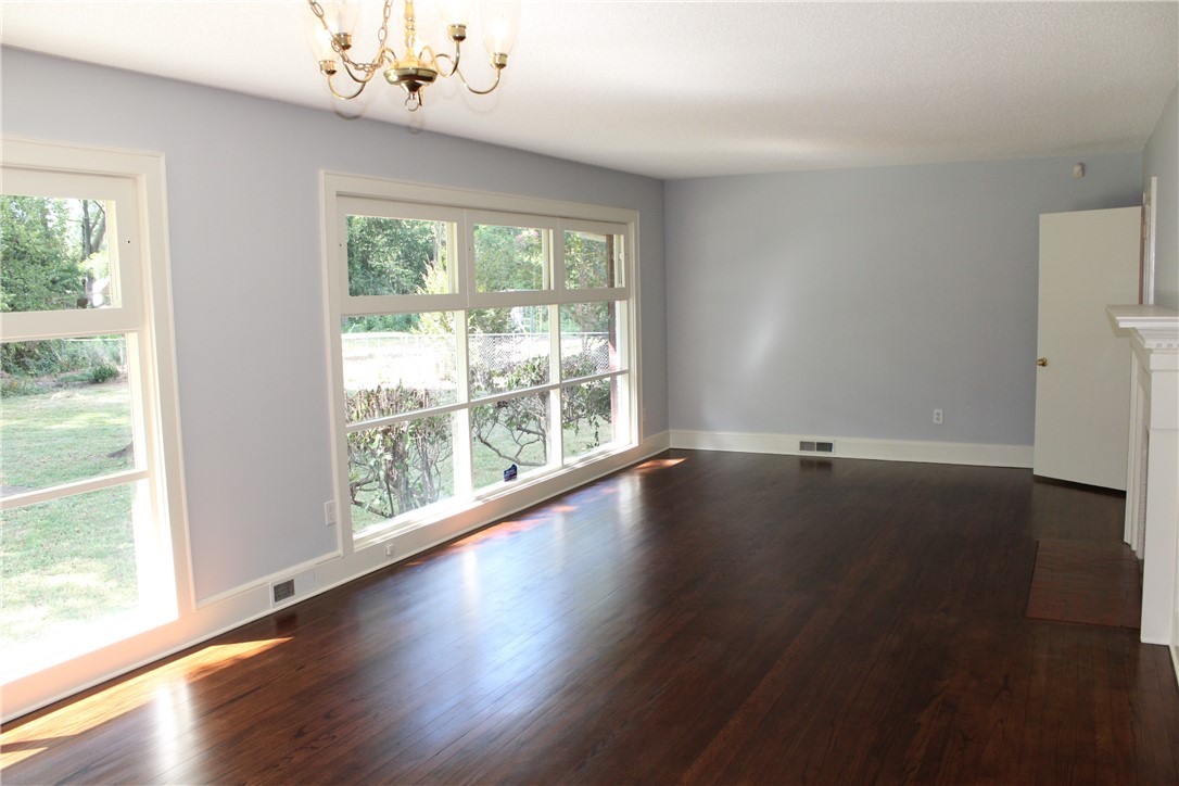 205 Whitehall Road Anderson, SC 29625 - Photo 8 of 20