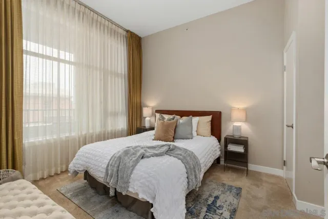 $599,000 | 530 K Street, Unit 615, San Diego, CA 92101