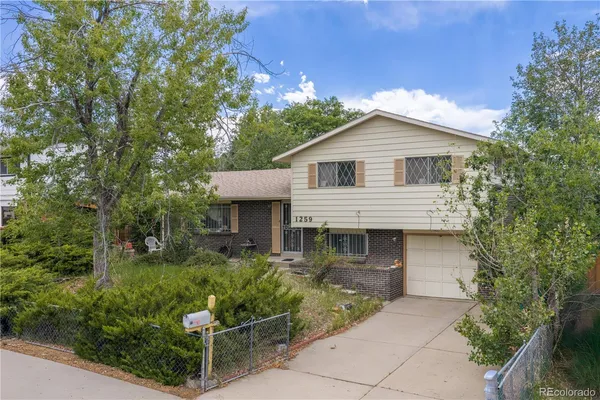 $399,000 | 1259 Dearborn Street, Aurora, CO 80011