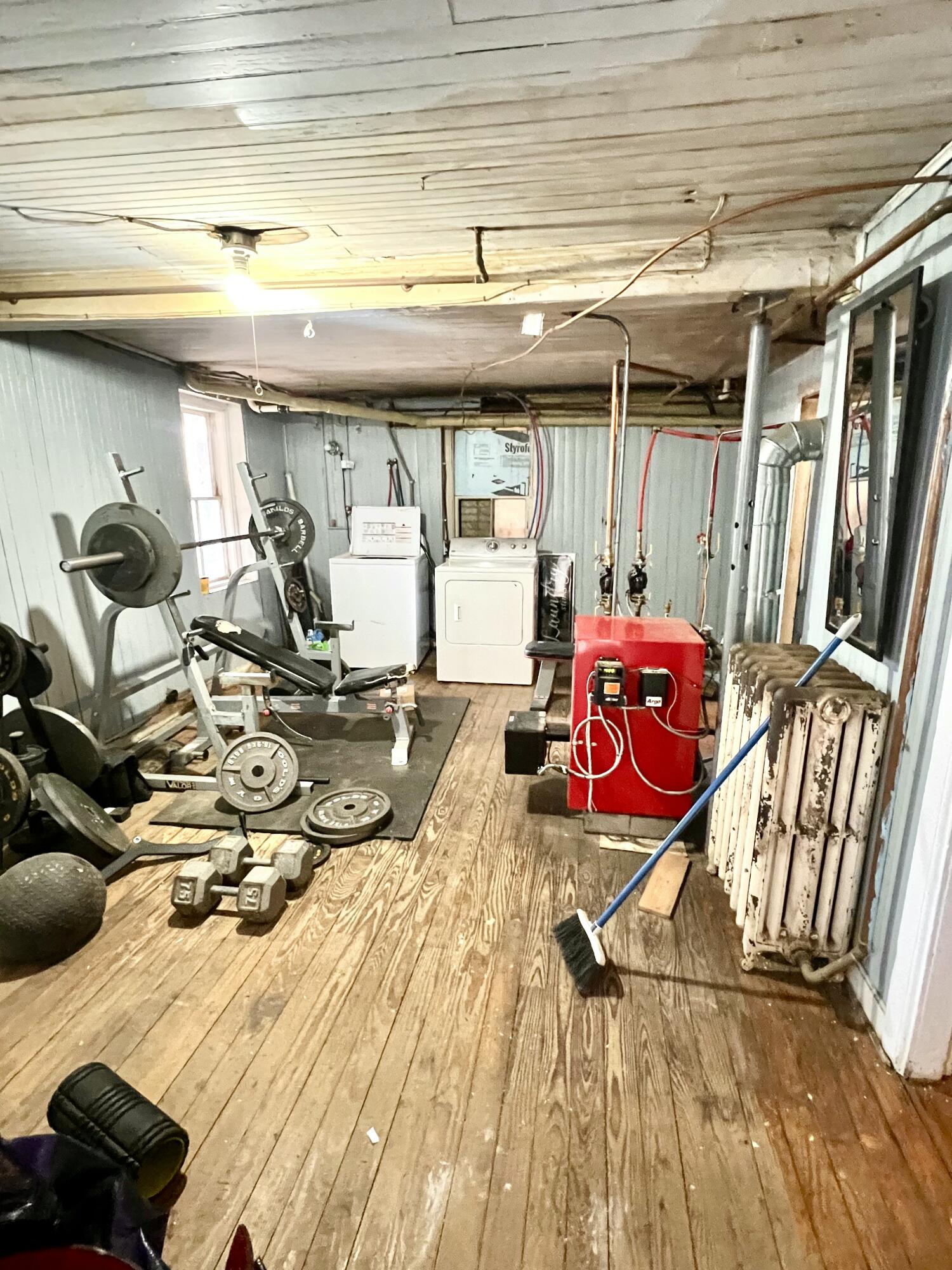 63 Aroostook Avenue Millinocket, ME 04462 - Photo 25 of 35 20250407_193316929_iOS