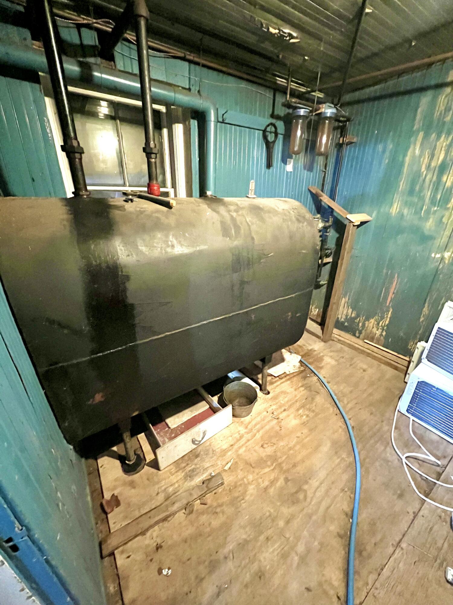 63 Aroostook Avenue Millinocket, ME 04462 - Photo 29 of 35 20250407_193422023_iOS