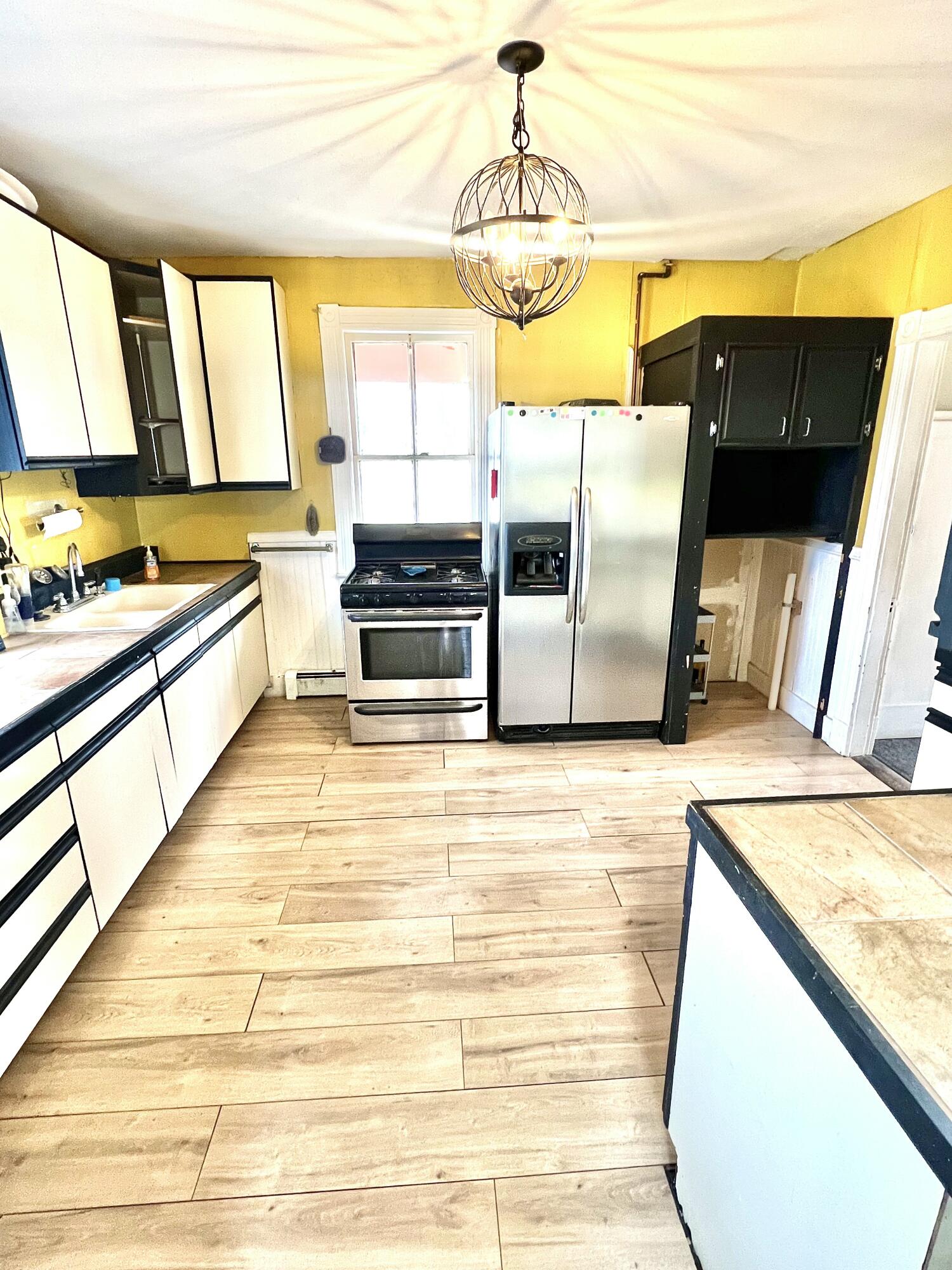 63 Aroostook Avenue Millinocket, ME 04462 - Photo 6 of 35 20250407_191348607_iOS