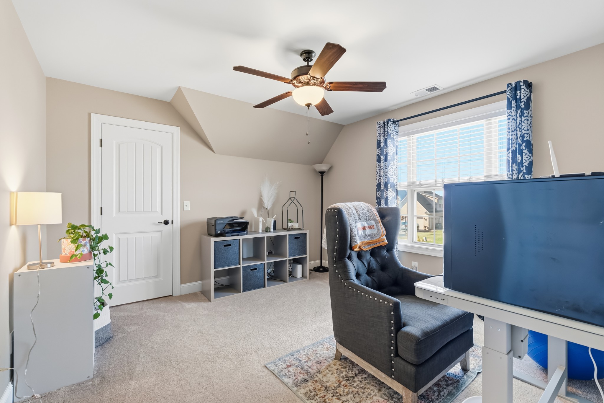 1008 Ash Ridge Road Lascassas, TN 37085 - Photo 24 of 34 a living room with furniture and a window