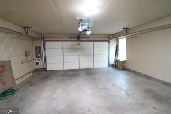 a view of a garage room