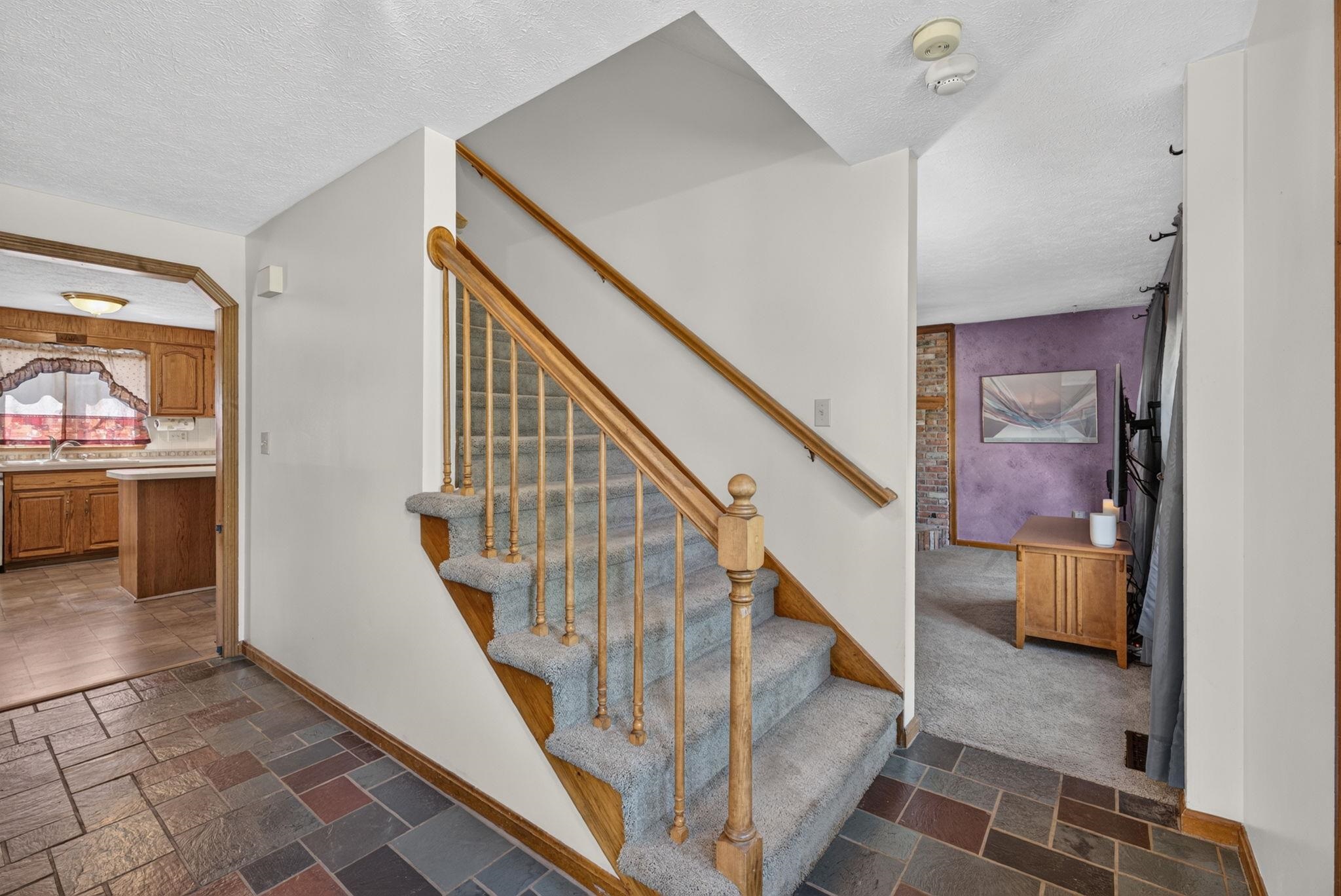177 Ridge Road Nashua, NH 03062 - Photo 21 of 49