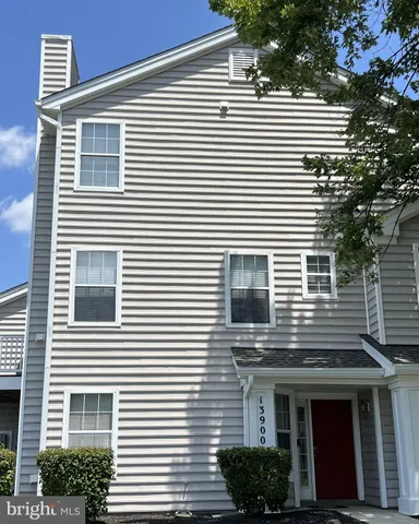$305,000 | 13900 King George Way, Unit 386, Upper Marlboro, MD 20772