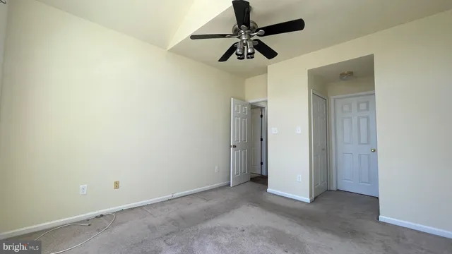 $305,000 | 13900 King George Way, Unit 386, Upper Marlboro, MD 20772