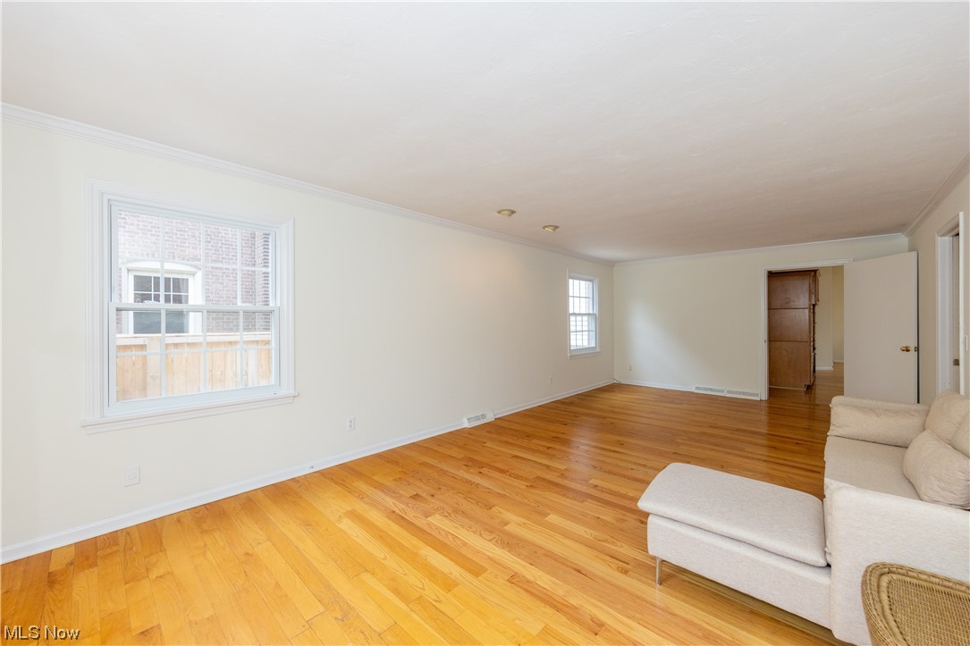 2589 Norfolk Road Cleveland, OH 44106 - Photo 19 of 35 Gallery Image 19