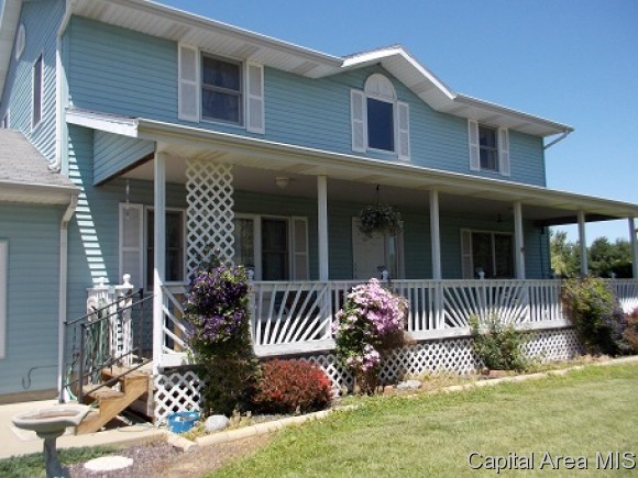 1425 East Barber Road Sherman, IL 62684 - Photo 2 of 23 Gallery Image 2