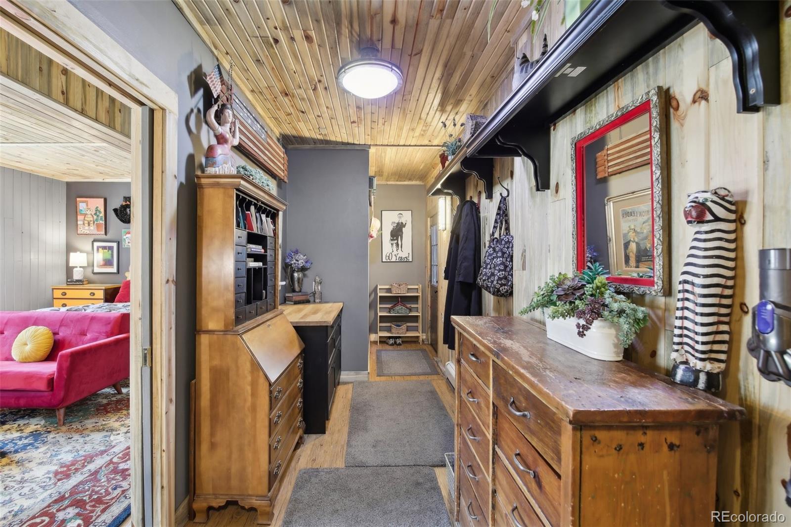 916 Griffith Street Georgetown, CO 80444 - Photo 13 of 44 Gallery Image 13