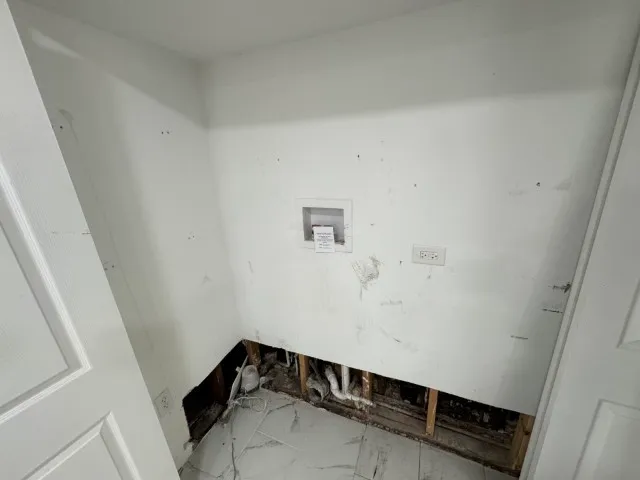 $395,000 | 54 Mionske Drive, Lake Zurich, IL 60047