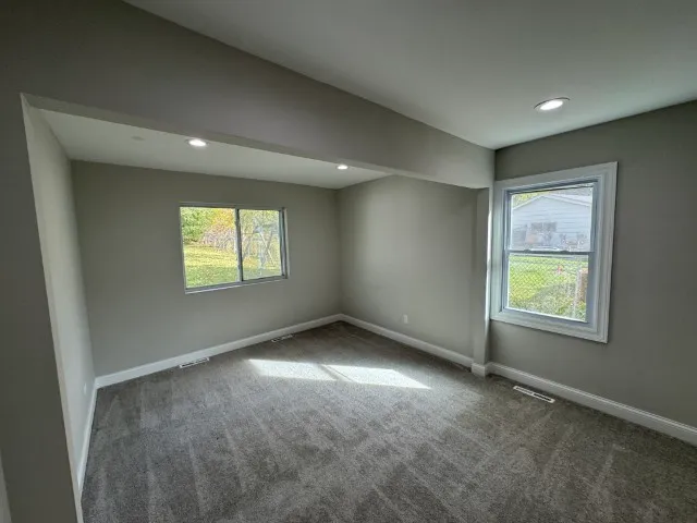 $395,000 | 54 Mionske Drive, Lake Zurich, IL 60047