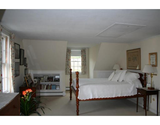 39 Zora Road Marion, MA 02738 - Photo 6 of 9 Gallery Image 6