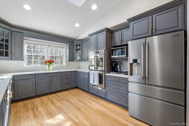 $1,449,000 | 10 Burling Avenue, White Plains, NY 10605