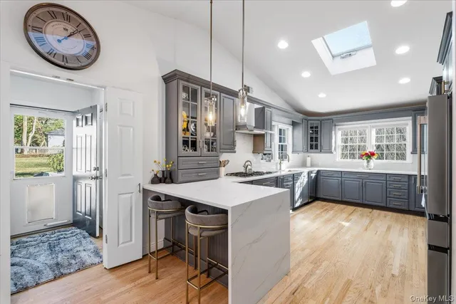 $1,449,000 | 10 Burling Avenue, White Plains, NY 10605