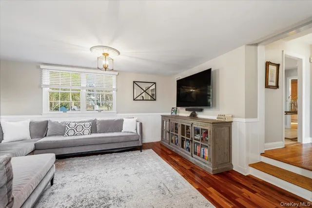 $1,449,000 | 10 Burling Avenue, White Plains, NY 10605