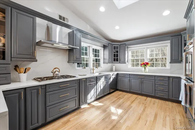 $1,449,000 | 10 Burling Avenue, White Plains, NY 10605