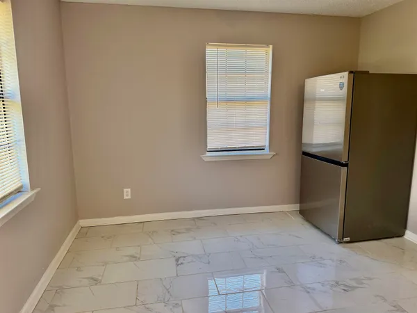 $1,500 | 2215 Henrietta Road, Memphis, TN 38134
