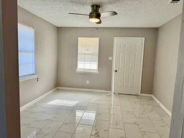 $1,500 | 2215 Henrietta Road, Memphis, TN 38134