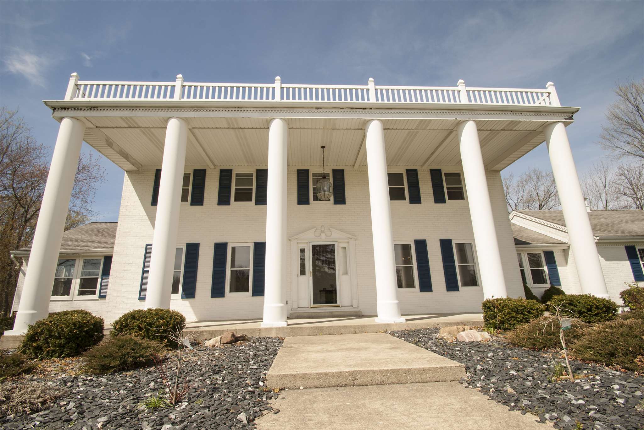 603 East Cedar Canyons Road Huntertown, IN 46748 - Photo 1 of 36 Gallery Image 1