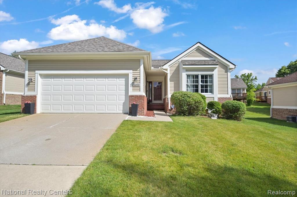 31055 Seneca Lane Novi, MI 48377 - Photo 2 of 36