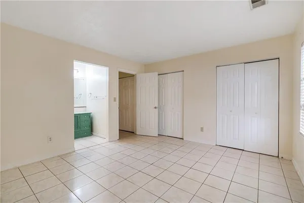 $2,100 | 5000 Village Green Way, Alpharetta, GA 30009