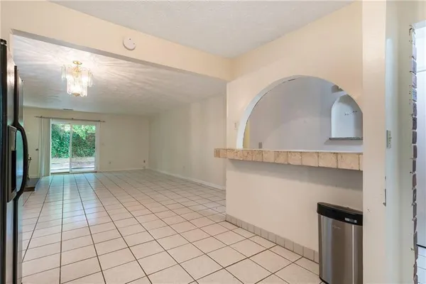 $2,100 | 5000 Village Green Way, Alpharetta, GA 30009