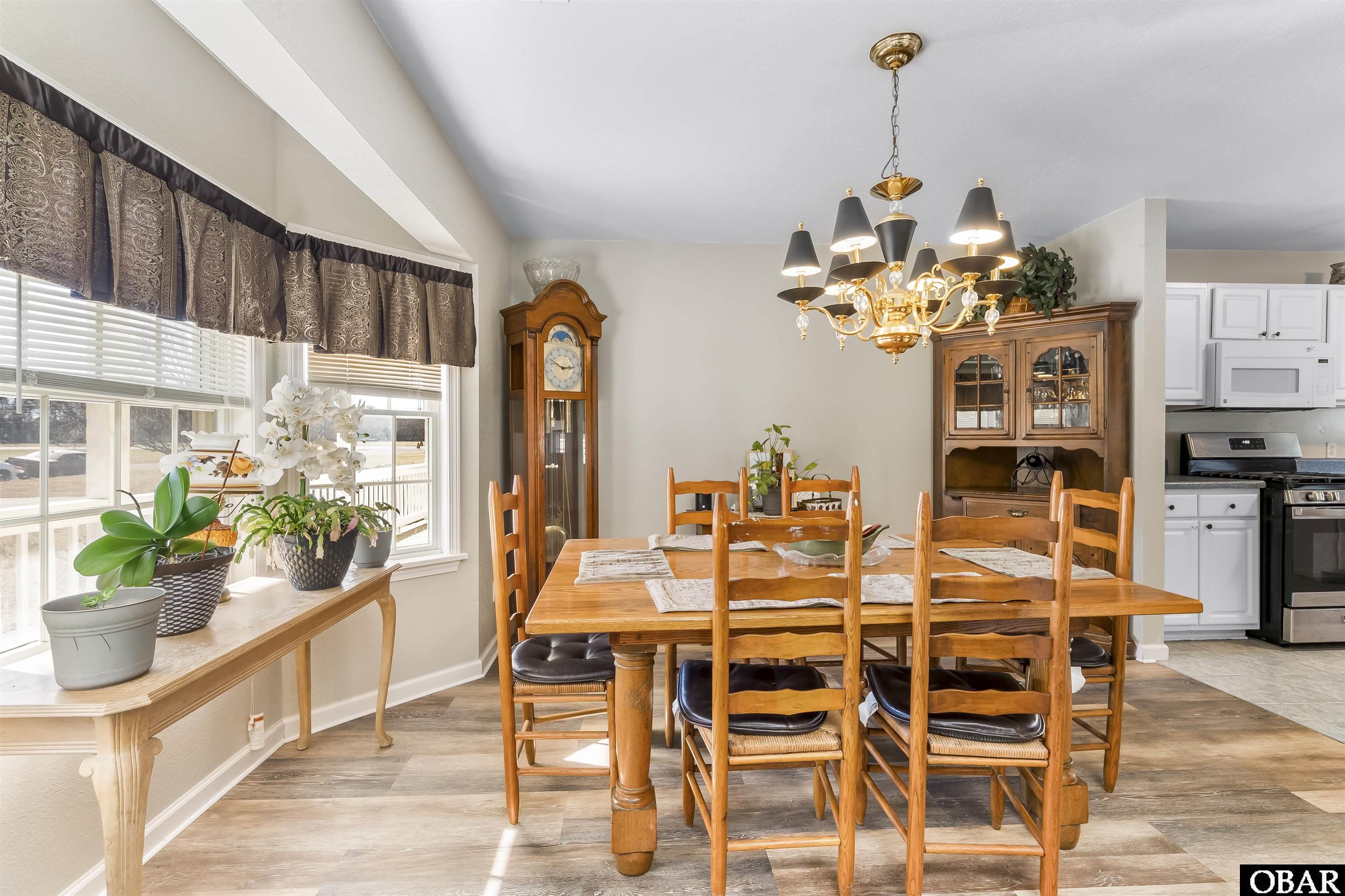 103 Trenor Lane Powells Point, NC 27966 - Photo 18 of 30
