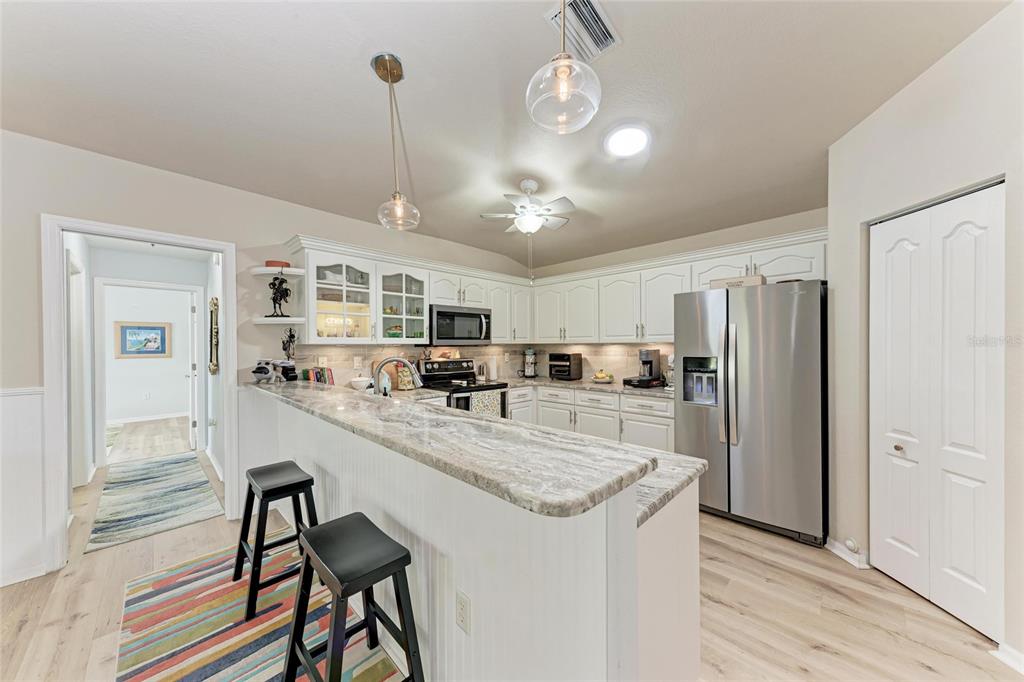 221 Fairway Road Rotonda West, FL 33947 - Photo 11 of 45