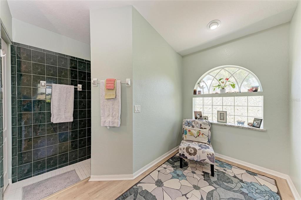 221 Fairway Road Rotonda West, FL 33947 - Photo 22 of 45