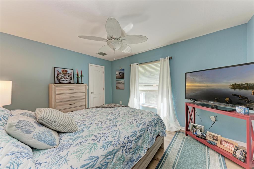 221 Fairway Road Rotonda West, FL 33947 - Photo 24 of 45