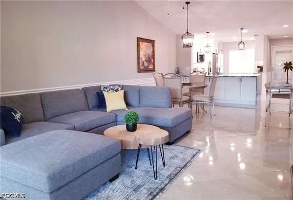 $2,800 | 7774 Jewel Lane, Unit 201, Naples, FL 34109