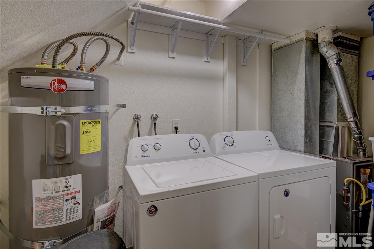 1408 East 9th Street Reno, NV 89512 - Photo 22 of 25 a utility room with dryer and washer