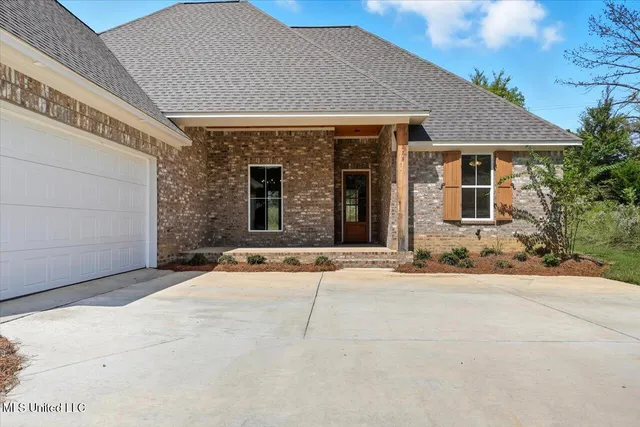 $465,000 | 118 Grayson Way, Madison, MS 39110